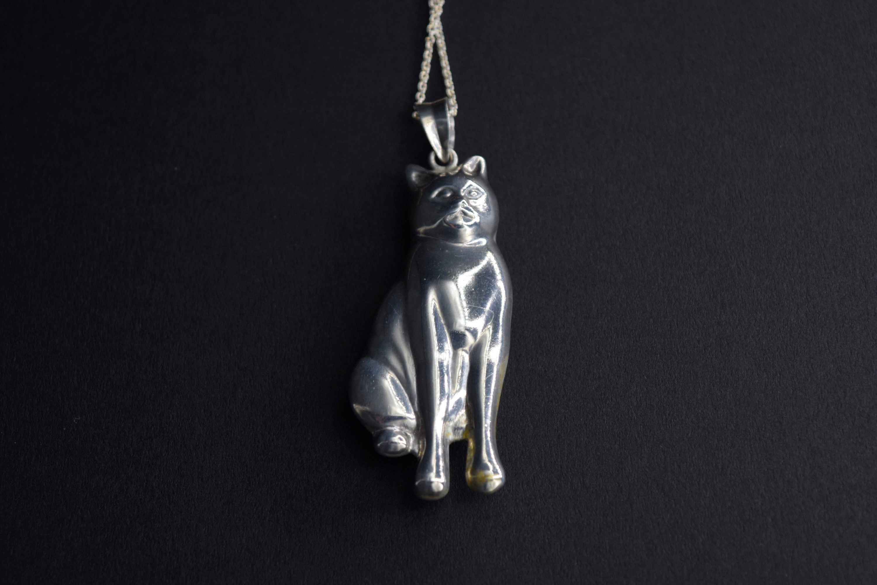 Vintage Sterling Silver Cat Pendant