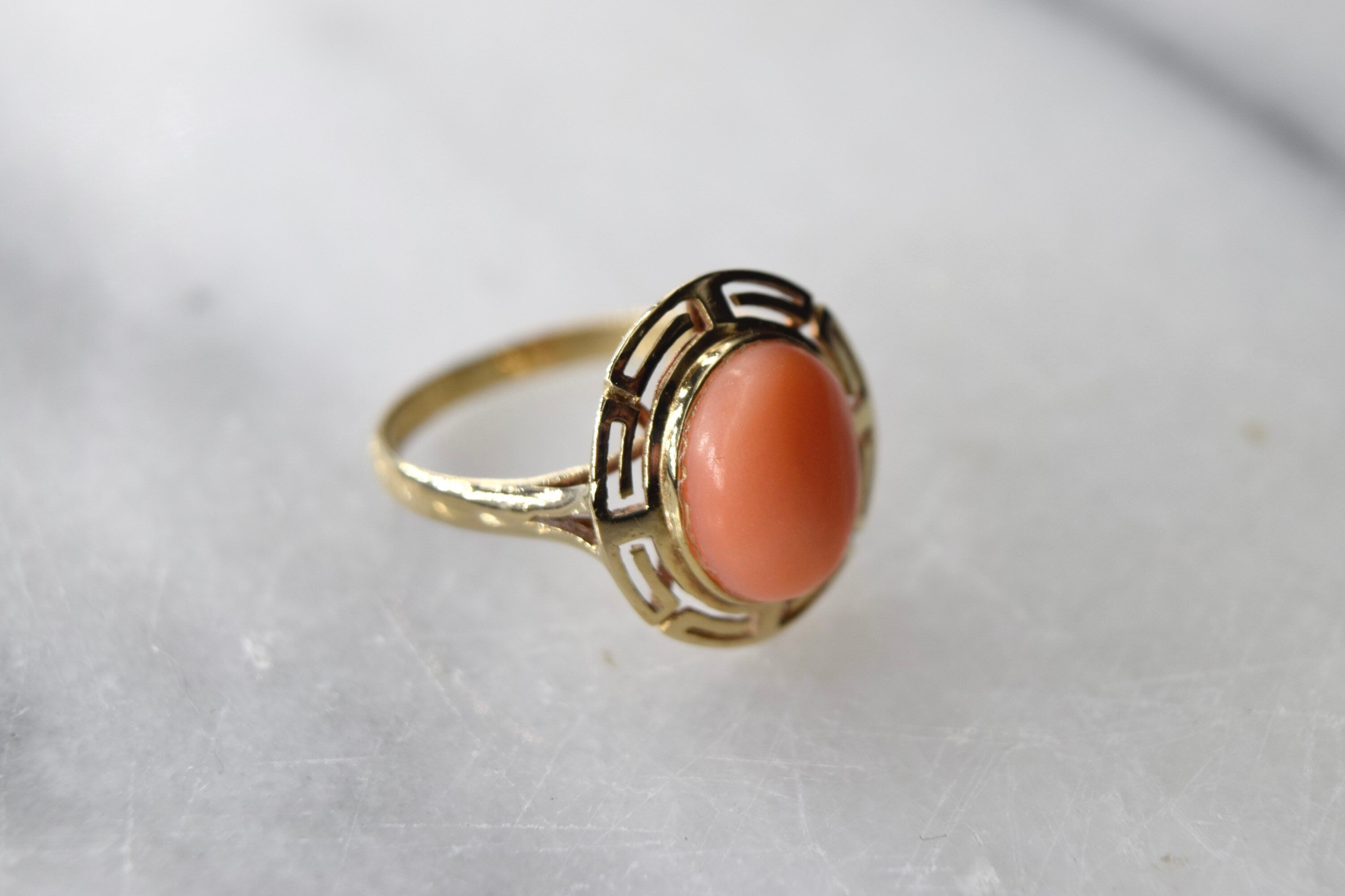 Vintage 14k Gold Greek Key Coral Ring c.1960s