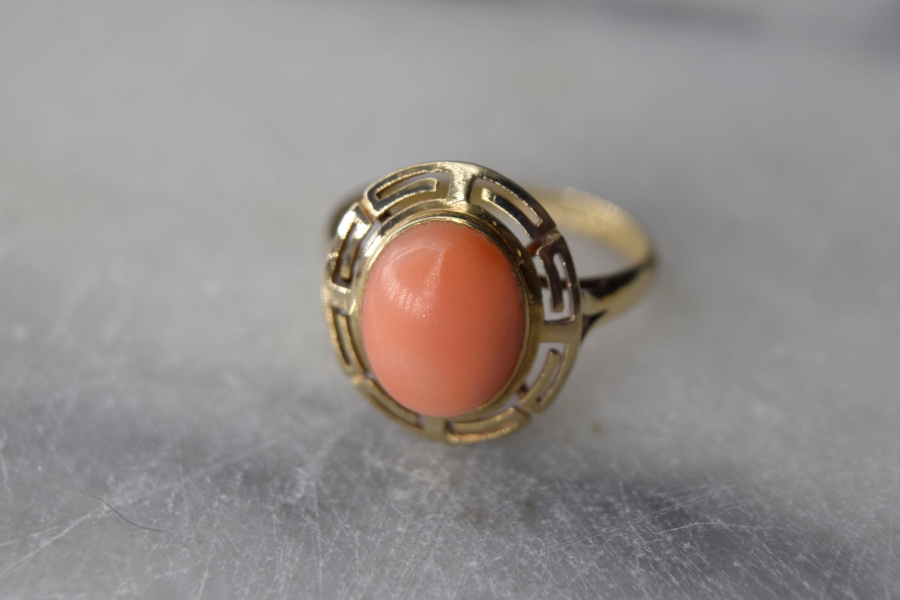 Vintage 14k Gold Greek Key Coral Ring c.1960s