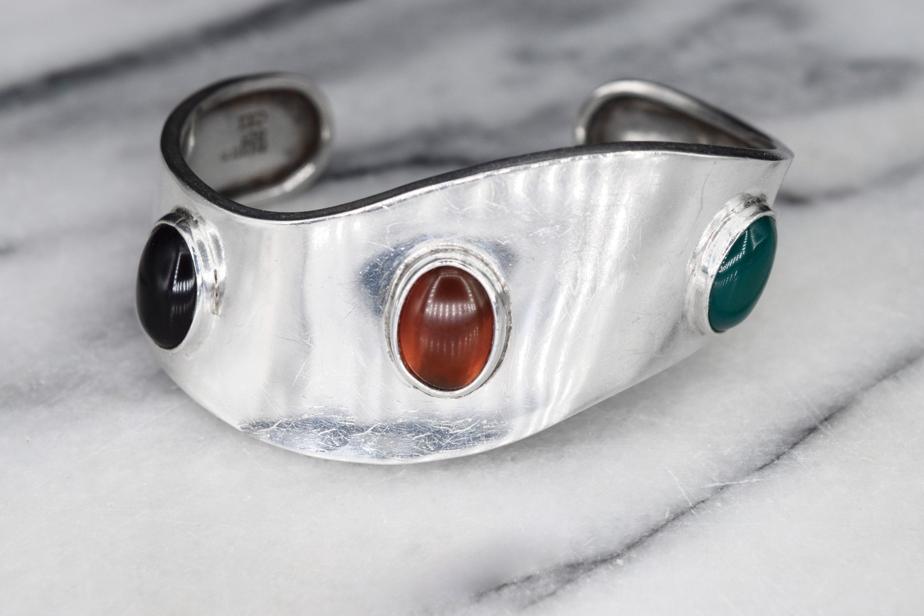 Vintage Mexican Sterling Silver Space Age Cuff Bracelet with Onyx, Carnelian, and Green Onyx
