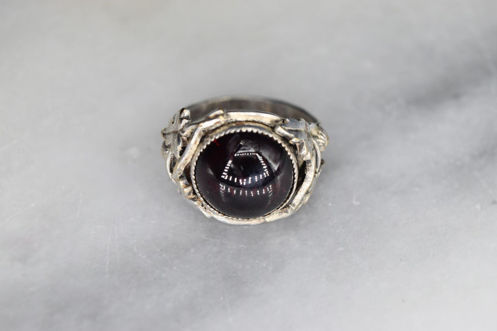 Antique Art Nouveau Garnet Cabochon Ring With Silver Shank