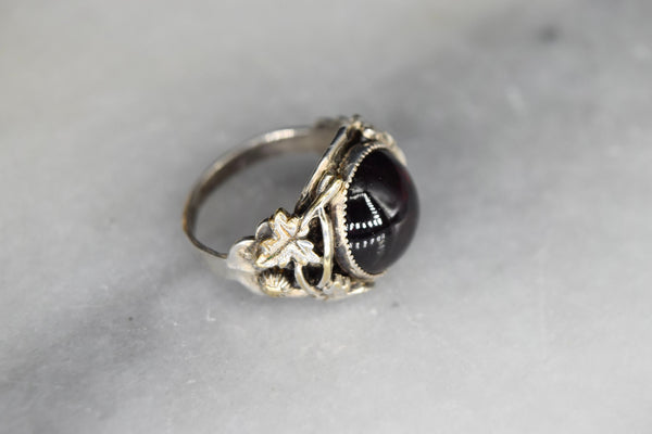 Antique Art Nouveau Garnet Cabochon Ring With Silver Shank