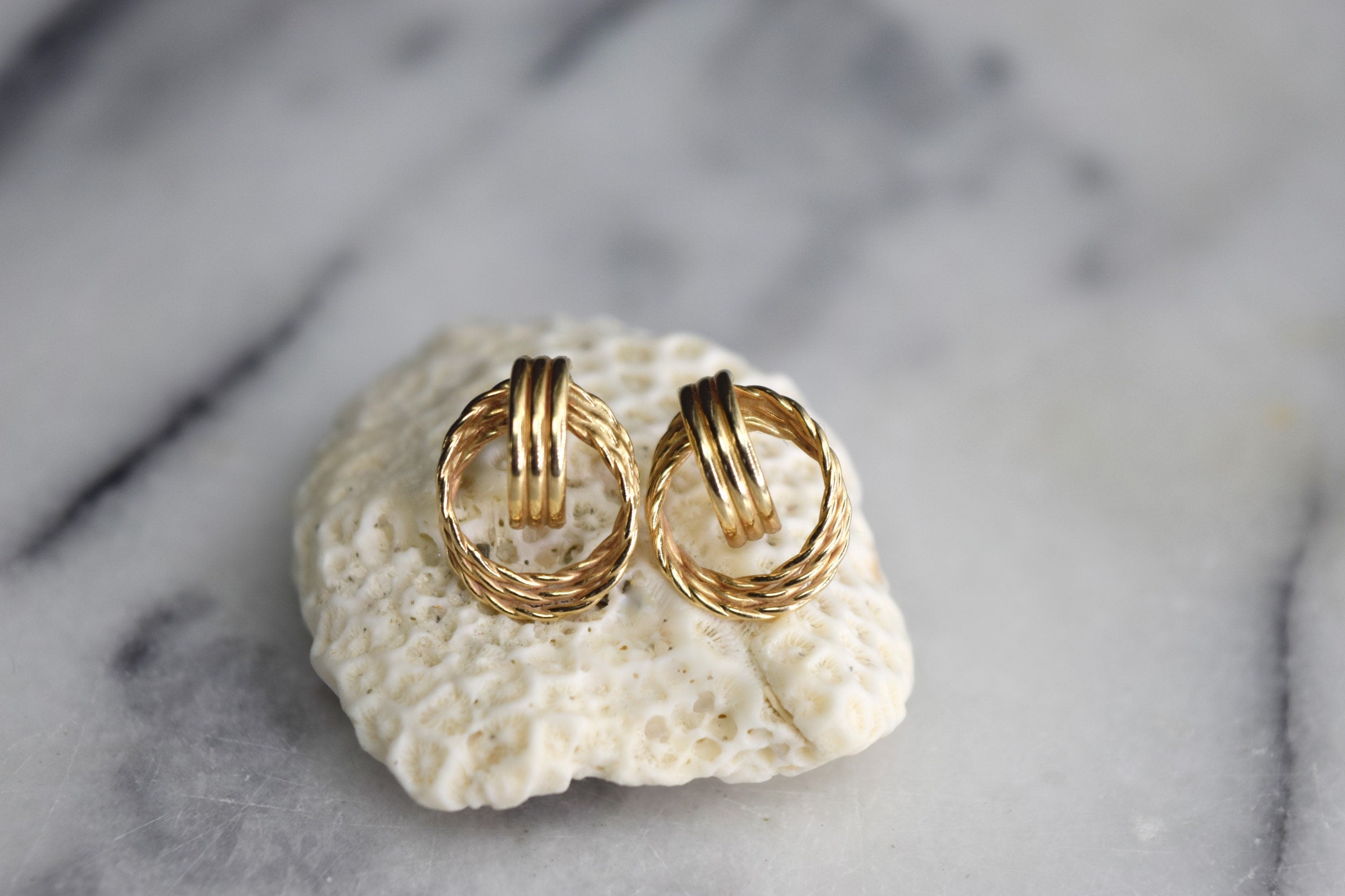 Vintage 14k Gold Wirework Earrings c.1990s