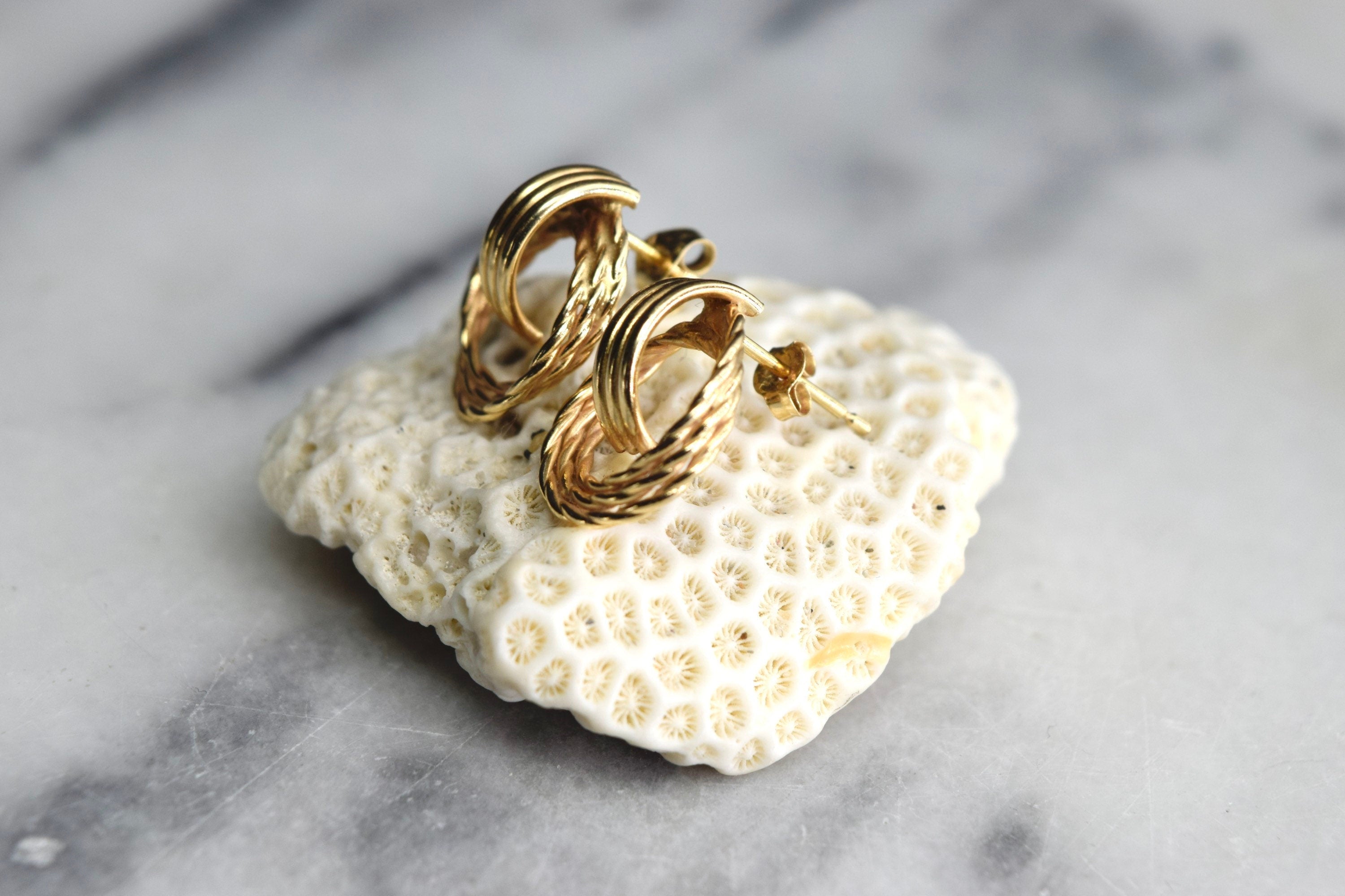 Vintage 14k Gold Wirework Earrings c.1990s