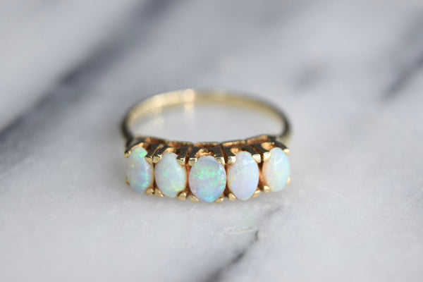 Vintage 14k Gold Ring with Opals
