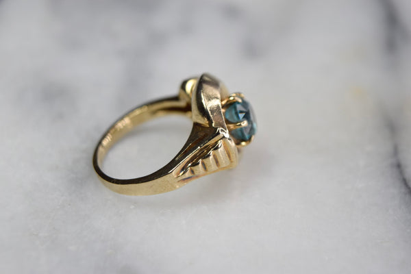Vintage Mid Century Retro 10k Gold Blue Zircon Ring