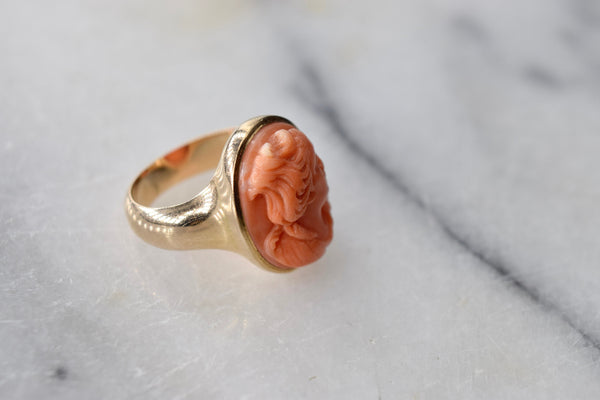 Antique Victorian 14k Gold Ring with Carved Coral Cameo C.1880s