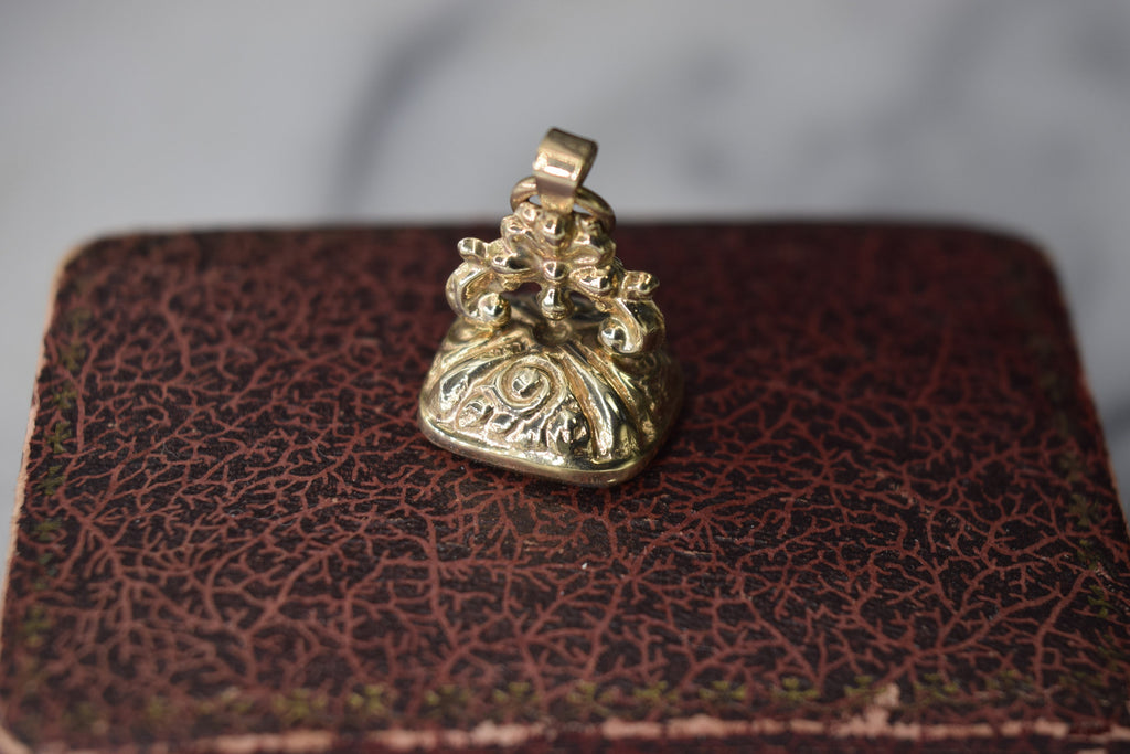 Antique Georgian 14k Gold Banded Agate Fob c.1830s