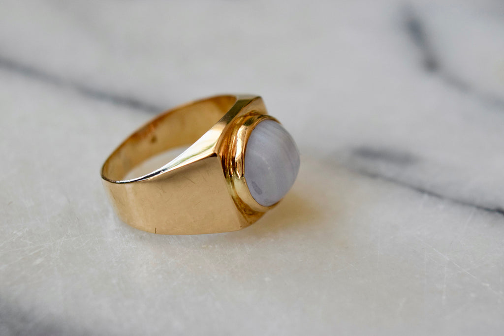 Vintage 18k Gold Lace Agate Ring