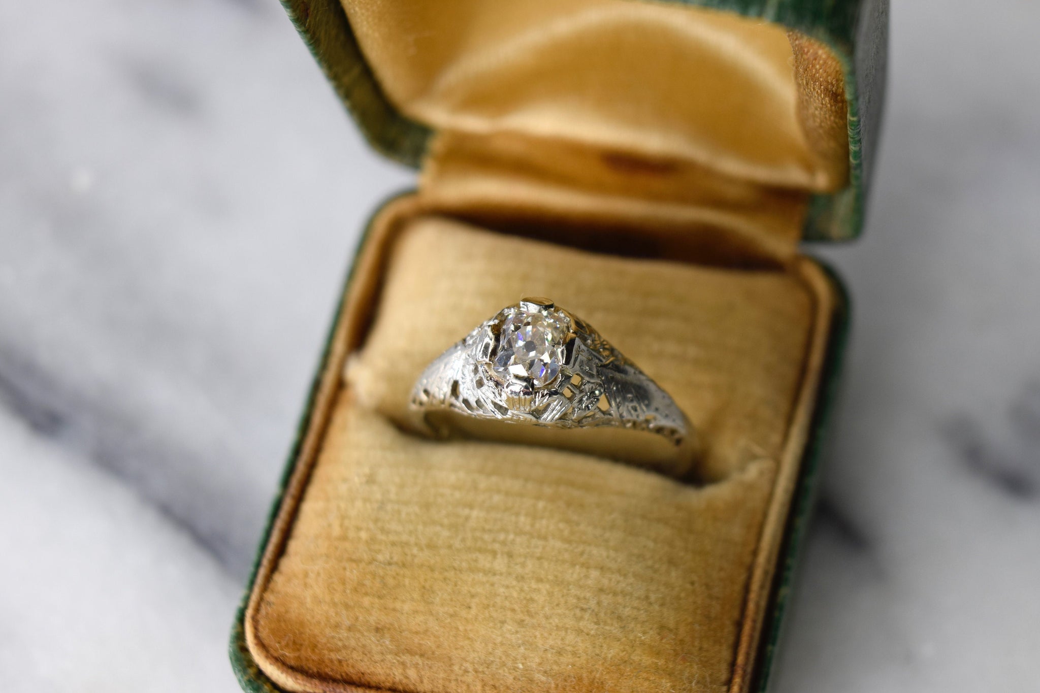 Antique Art Deco 18k White Gold Old Mine Cut Diamond Ring c.1920s