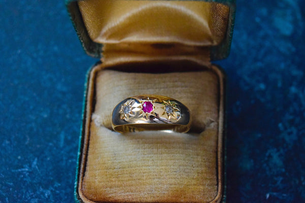 Antique 18k Gold Ring with Ruby and Diamond British Hallmarks for Chester 1906