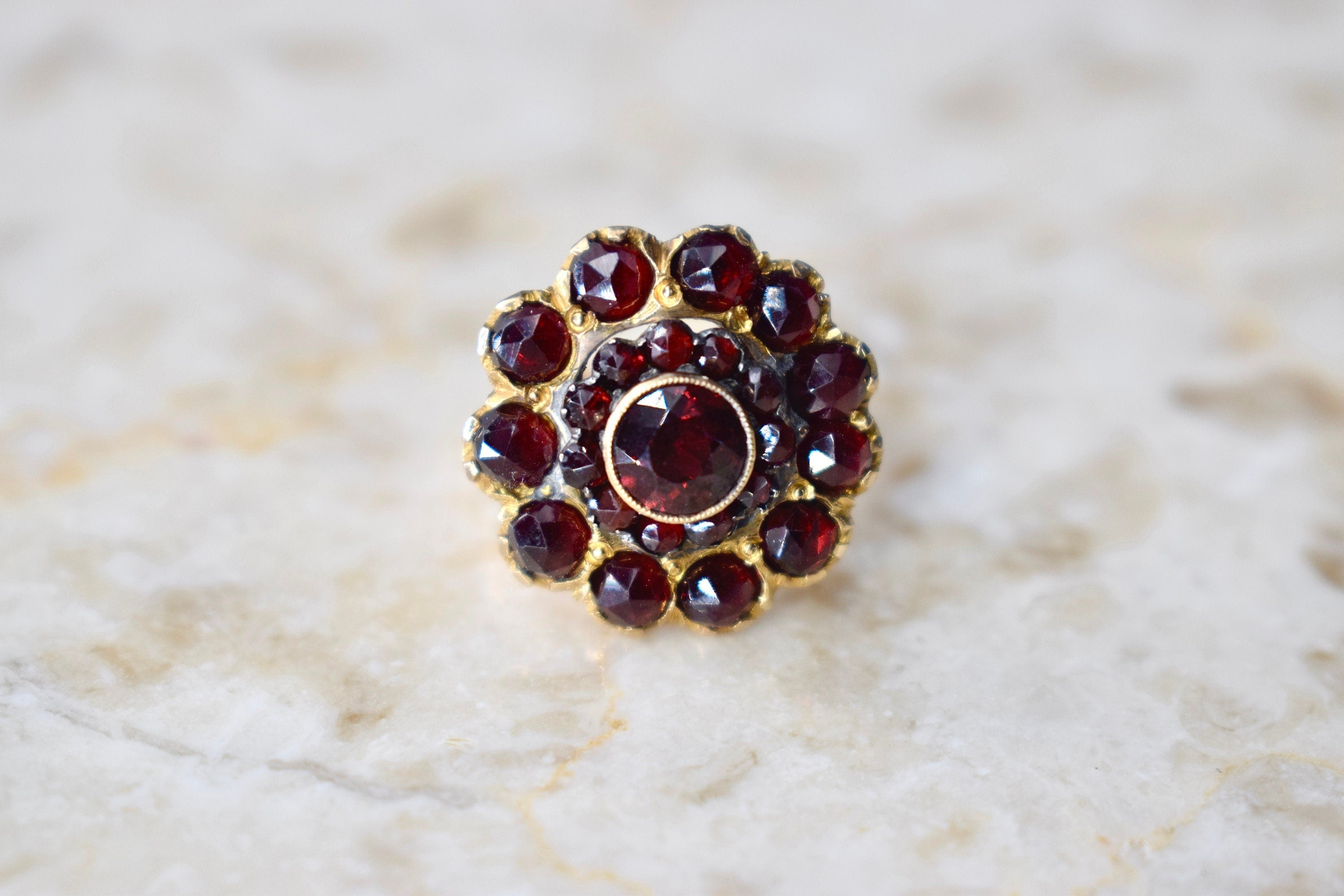 Antique Victorian 12k Gold Garnet Cluster Ring