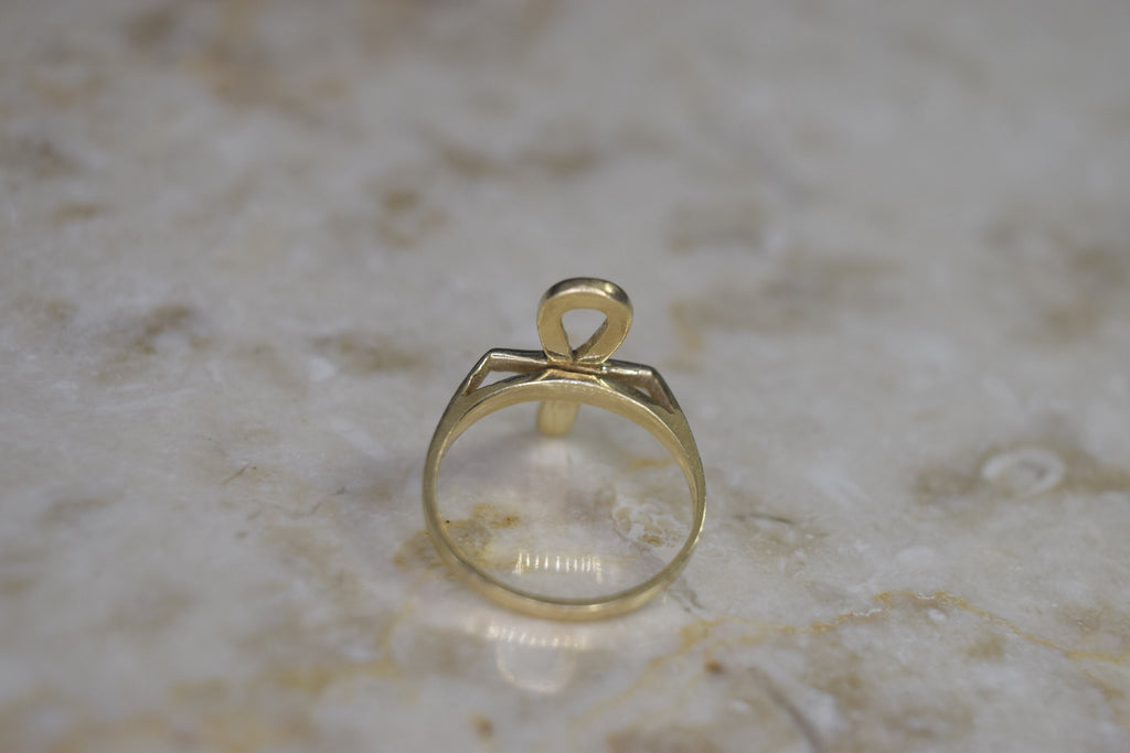 Vintage 14k Gold Egyptian Ankh Ring c.1970s