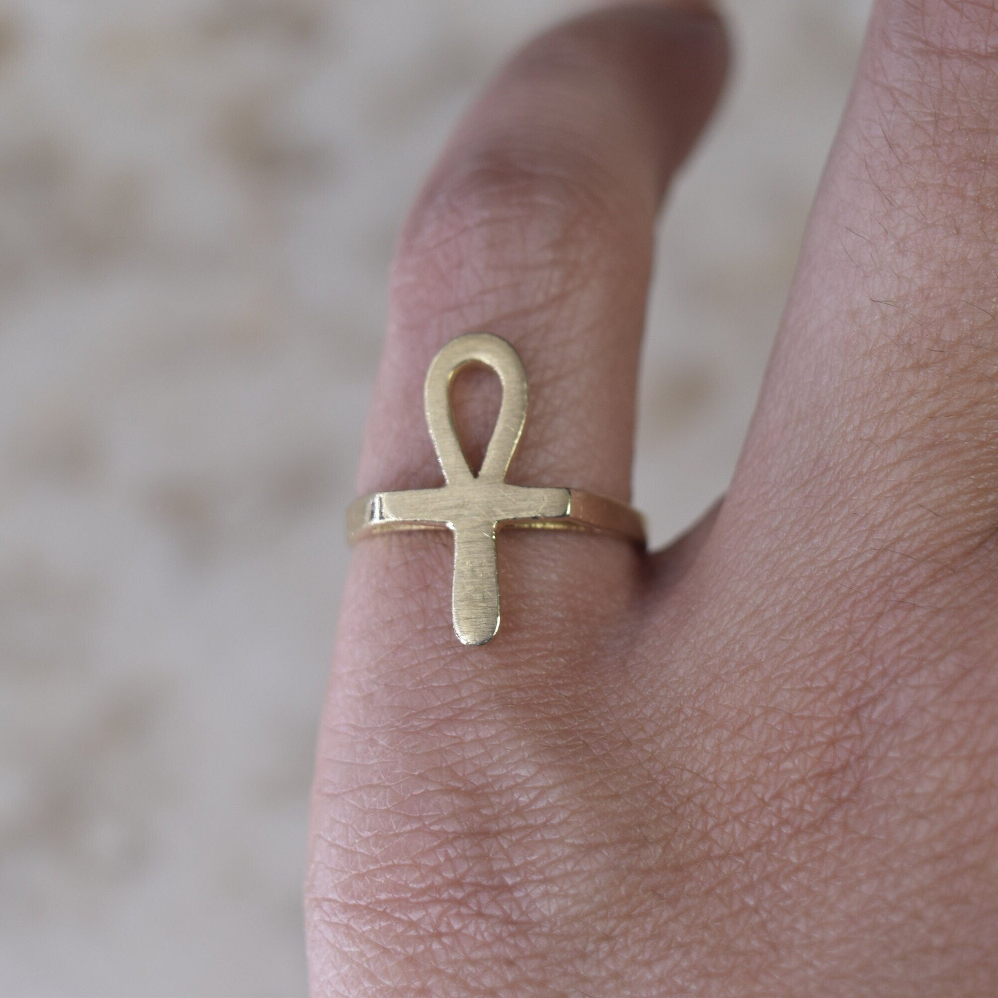 Vintage 14k Gold Egyptian Ankh Ring c.1970s