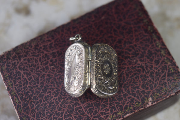 Antique Victorian 9k Gold Locket with Hand Engraved Designs