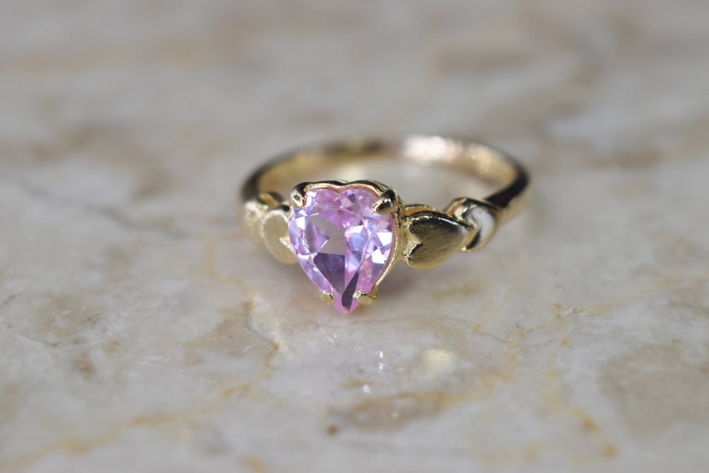 Vintage 14k Gold Pink Topaz Heart Ring