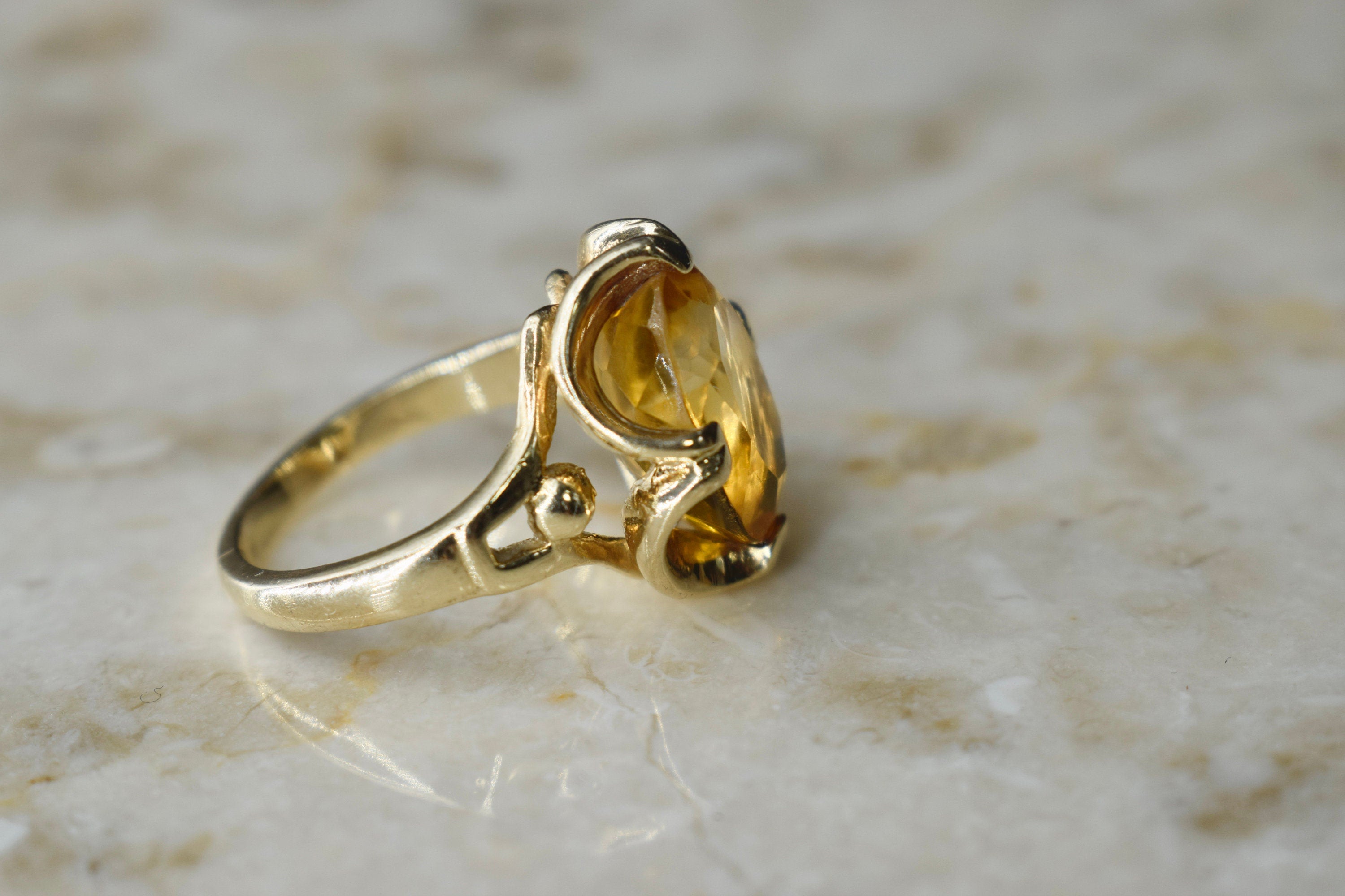 Vintage 14k Gold Citrine Ring